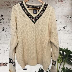 Vintage GAP 90s Cream Sweater with Patterned Trim - 100% cotton